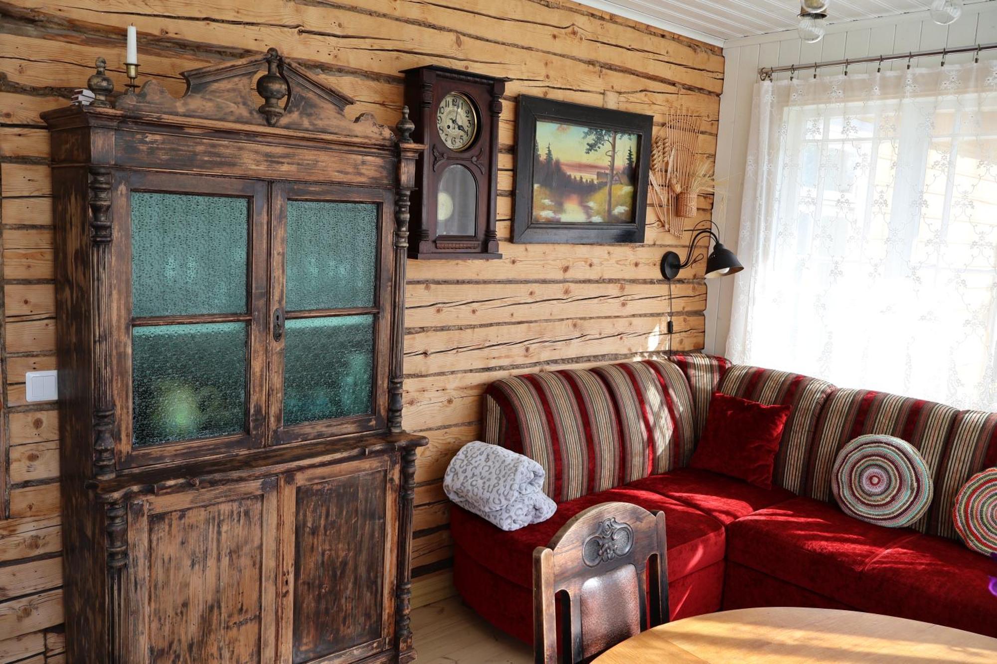 Leesi Puhkemaja Guest House Exterior photo